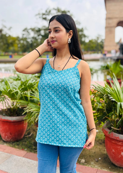 Saiyaara neck design short kurti